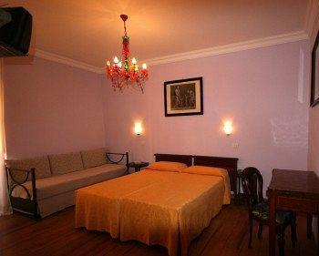 Flavia 84 Hotel *